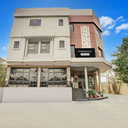 Super Townhouse Sikar Road Jaipur Formerly Hotel Aroma Inn Екстериор снимка