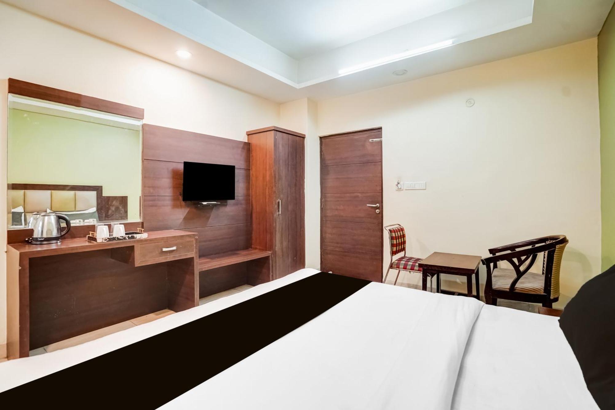 Super Townhouse Sikar Road Jaipur Formerly Hotel Aroma Inn Екстериор снимка